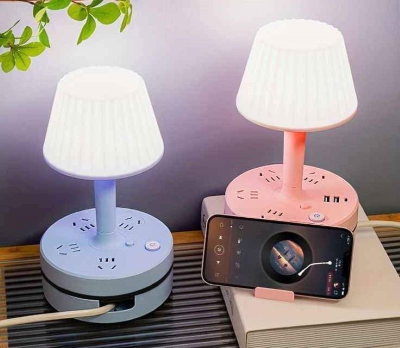 All in one table lamp socket